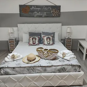 Apartment Sicilia Bedda House, Cefalù